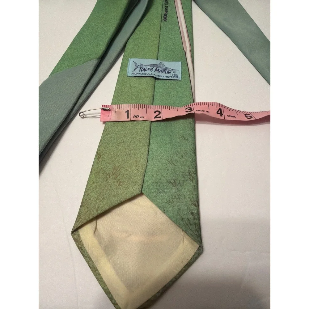 Vintage 1986 Ralph Marlin Golf Putter Ball‎ Green Novelty Tie Kneeknocker Mens